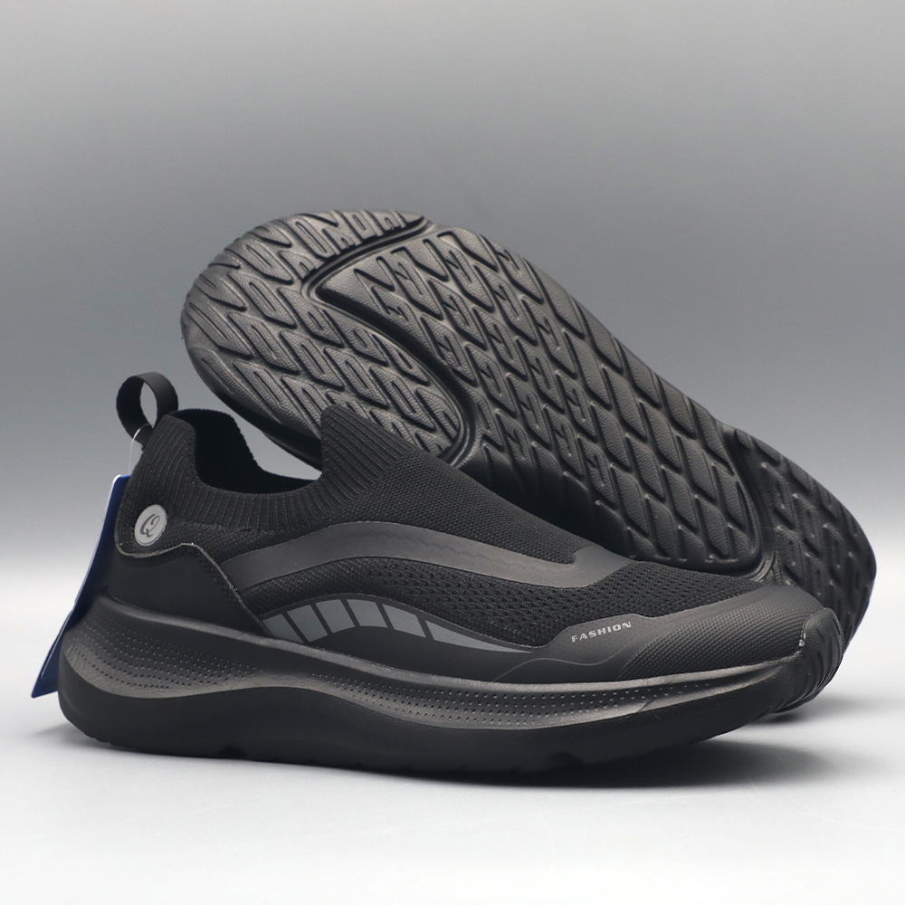 Nouvelles chaussures de printe - Running Cap Lightweight avis et prix